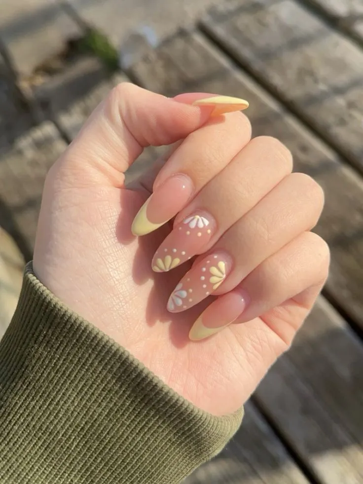 Nail hè dành cho móng dài thể hiện cá tính riêng